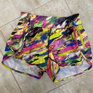 Lululemon Tracker Short 4”